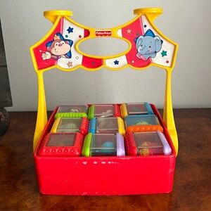 2004 Fisher price Peek a Blocks Circus Themed Set 9 Big Top Handle Carrier